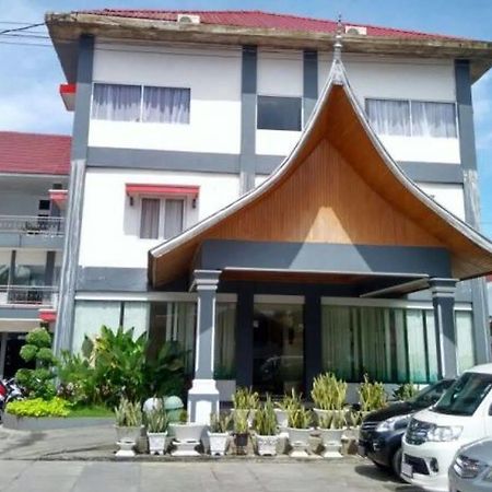 Edotel Minangkabau Padang (Sumatra) Exterior foto