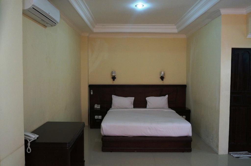 Edotel Minangkabau Padang (Sumatra) Quarto foto