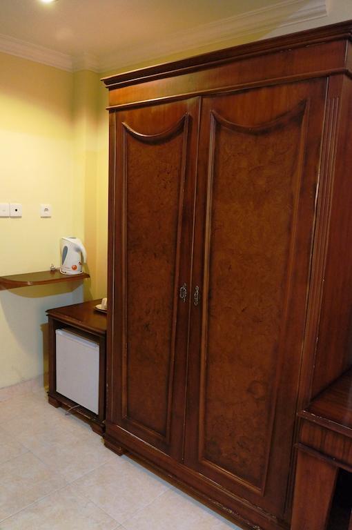 Edotel Minangkabau Padang (Sumatra) Quarto foto