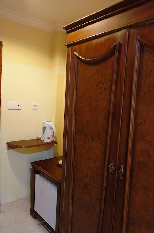 Edotel Minangkabau Padang (Sumatra) Exterior foto
